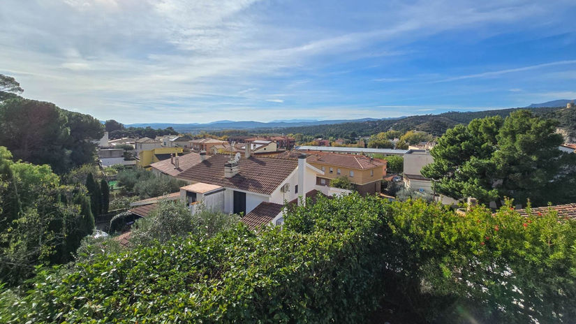 Luxury house in La Jonquera, Spain